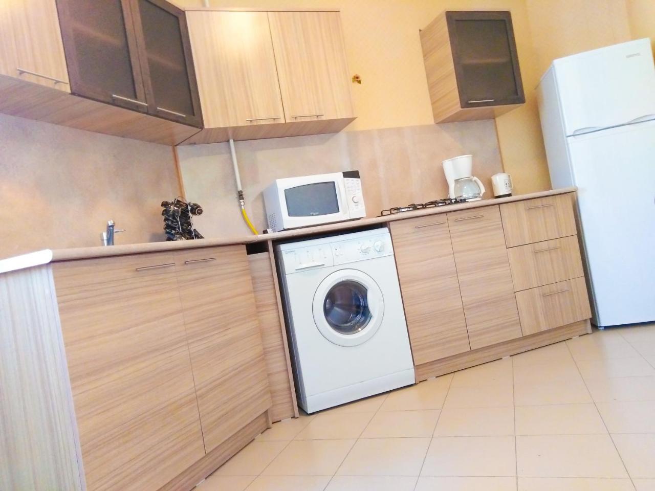 Rest Guest House Ереван Экстерьер фото