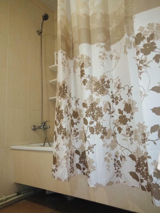 Rest Guest House Ереван Экстерьер фото