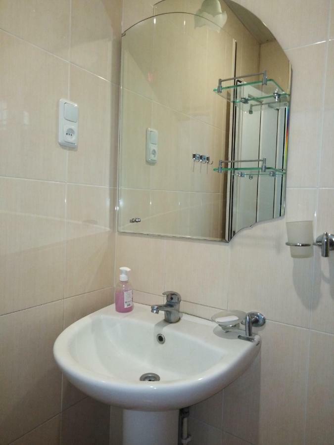 Rest Guest House Ереван Экстерьер фото