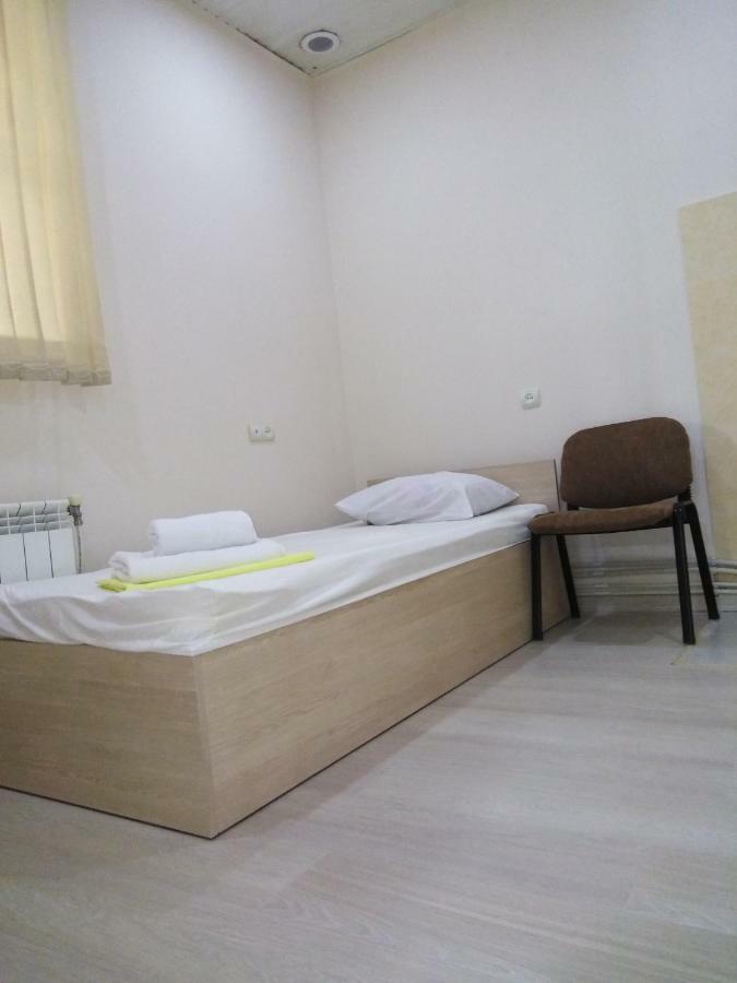 Rest Guest House Ереван Экстерьер фото