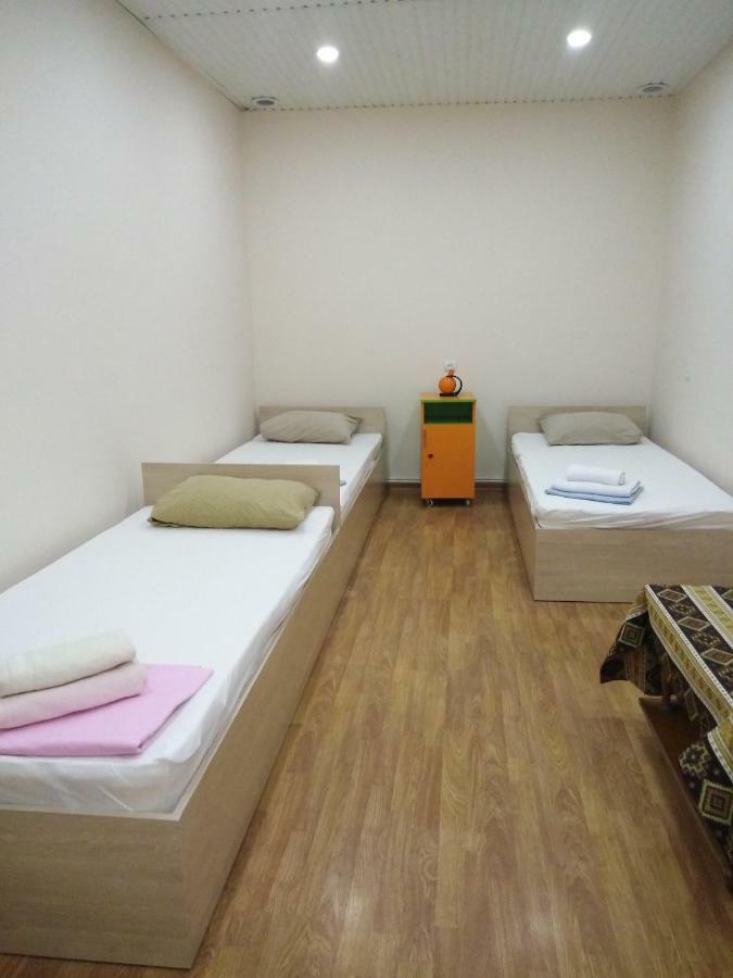 Rest Guest House Ереван Экстерьер фото