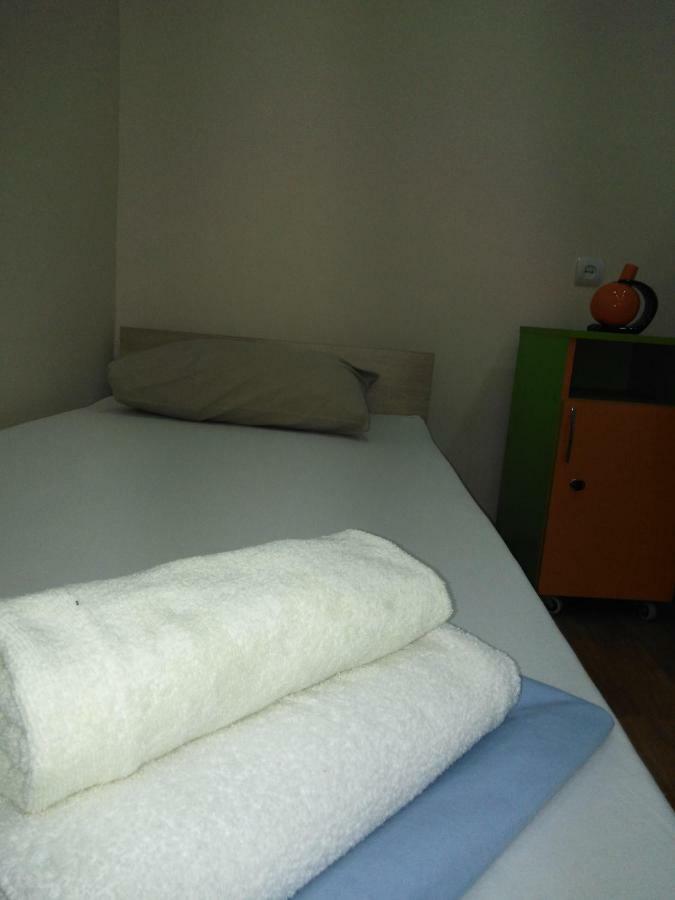 Rest Guest House Ереван Экстерьер фото