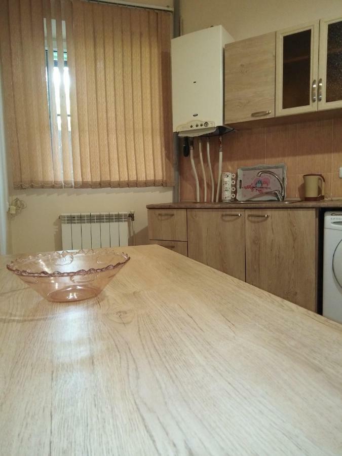 Rest Guest House Ереван Экстерьер фото