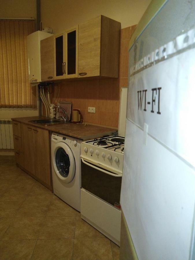 Rest Guest House Ереван Экстерьер фото