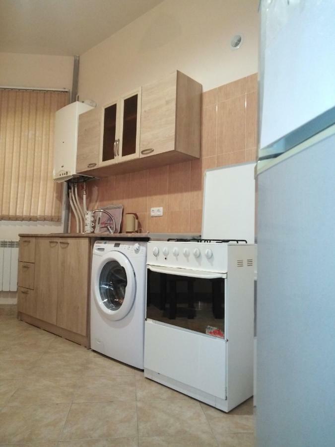 Rest Guest House Ереван Экстерьер фото