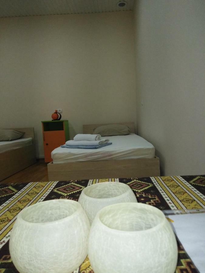 Rest Guest House Ереван Экстерьер фото